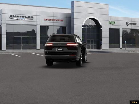 New 2026 Jeep Grand Cherokee L Limited RWD image 14