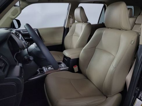 Used 2021 Toyota 4Runner Limited RWD image 14