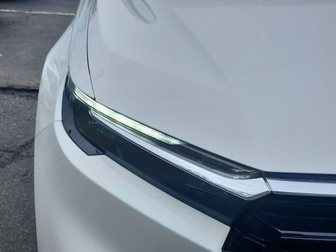 Certified 2025 Honda CR-V EX-L image 9