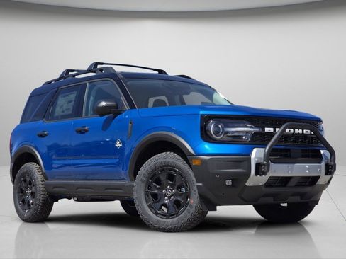 New 2026 Ford Bronco Sport Outer Banks w/ Sasquatch Outer Banks Package AWD/4WD image 2
