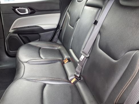 Certified 2024 Jeep Compass Limited AWD/4WD image 7