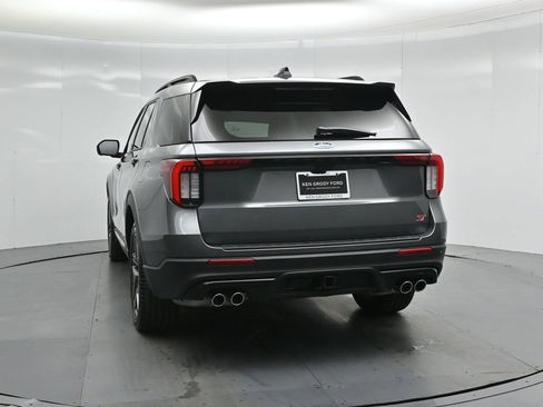 Used 2025 Ford Explorer ST w/ Sun And Sound Package AWD/4WD image 33