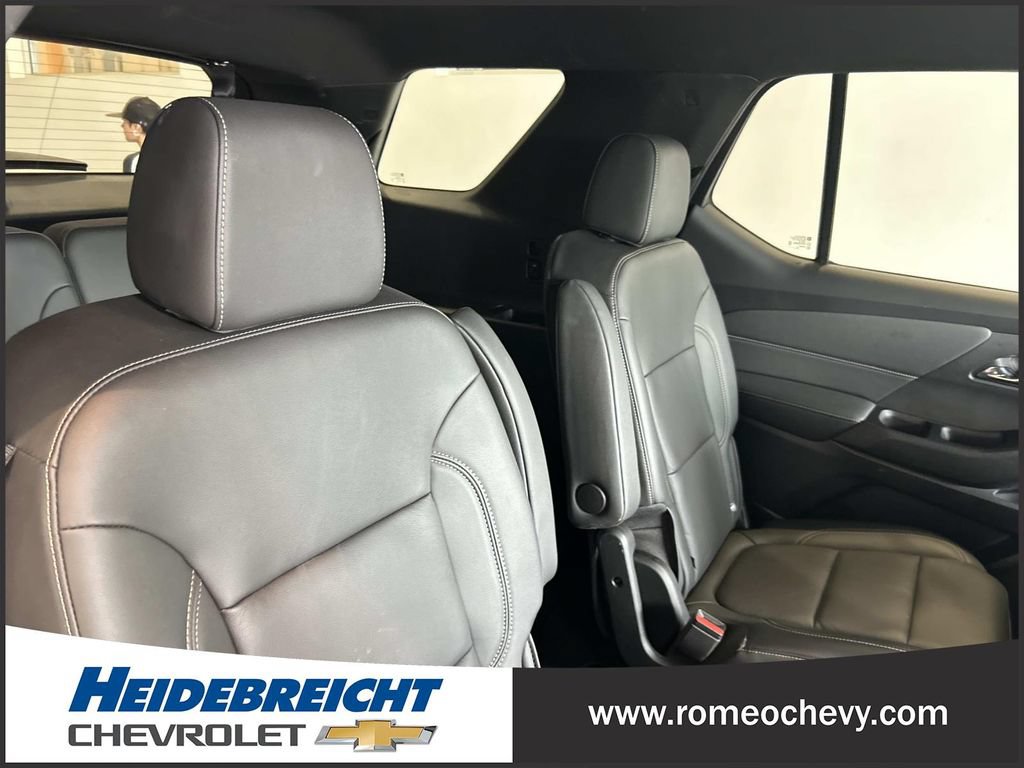 Certified 2023 Chevrolet Traverse LT w/ LT Premium Package AWD/4WD image 34