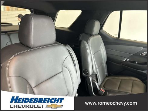 Certified 2023 Chevrolet Traverse LT w/ LT Premium Package AWD/4WD image 34