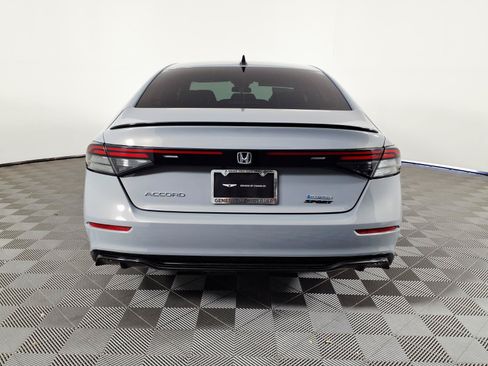 Used 2023 Honda Accord Sport image 5
