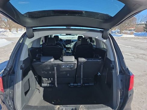 Certified 2024 Honda Odyssey EX-L image 25
