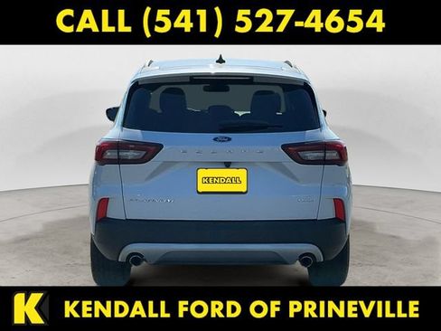 Used 2025 Ford Escape Platinum AWD/4WD image 6