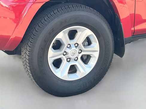 Used 2024 Toyota 4Runner SR5 RWD image 30