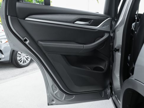 Used 2024 BMW X3 sDrive30i w/ Convenience Package w/ZPA image 33