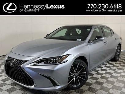 New 2025 Lexus ES 350 w/ Premium Package