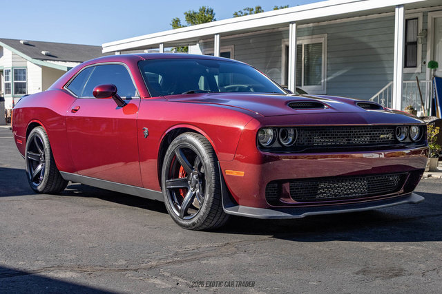 Used 2022 Dodge Challenger SRT Hellcat Redeye RWD image 11