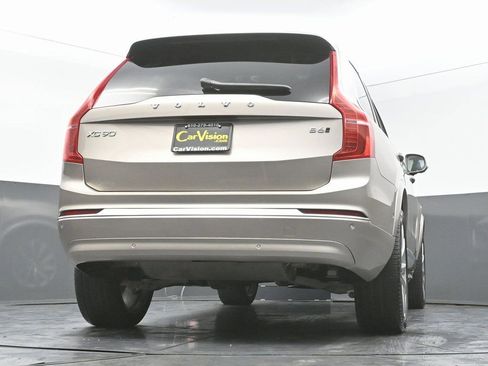 Used 2023 Volvo XC90 B6 Plus image 51