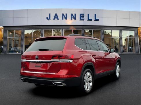 Used 2023 Volkswagen Atlas SE image 5