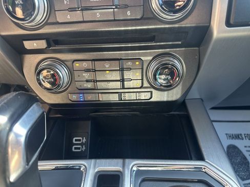 Used 2018 Ford F150 Platinum AWD/4WD image 24