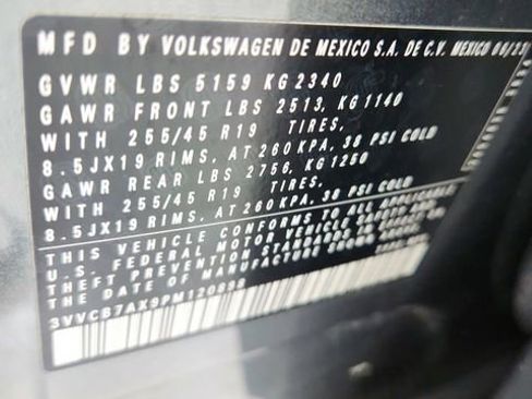 Used 2023 Volkswagen Tiguan SE R-Line image 62