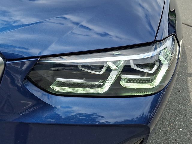Used 2023 BMW X3 xDrive30i w/ Premium Package AWD/4WD image 9