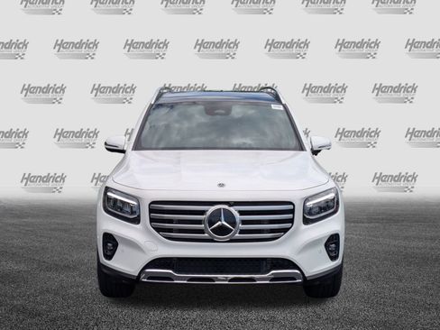 New 2025 Mercedes-Benz GLB 250 image 3