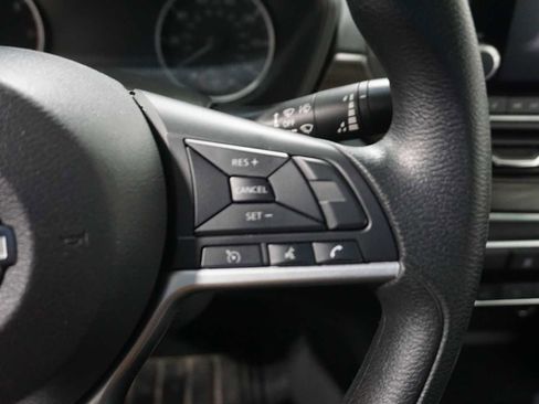 Used 2023 Nissan Altima 2.5 SV image 24