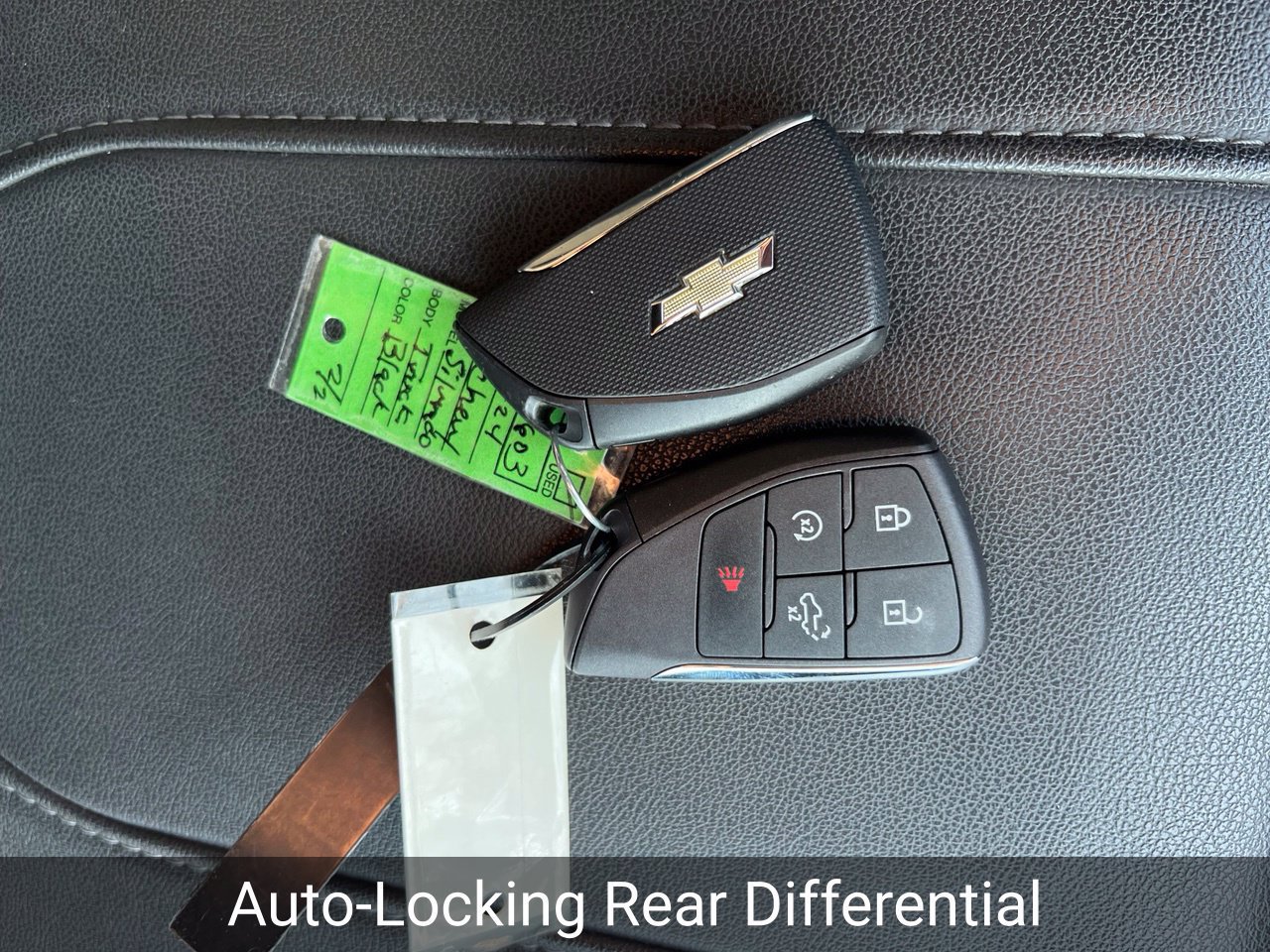 Certified 2024 Chevrolet Silverado 1500 LT Trail Boss w/ Convenience Package II AWD/4WD image 25