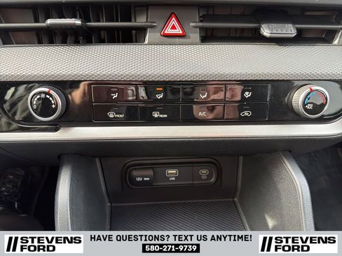 Used 2024 Kia Sportage LX image 22