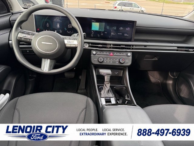 Used 2026 Hyundai Tucson SE FWD image 14