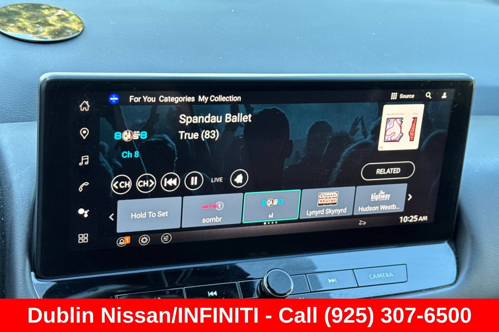 Used 2024 Nissan Rogue SL AWD/4WD image 27