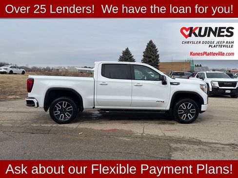 Used 2022 GMC Sierra 1500 AT4 w/ AT4 Preferred Package AWD/4WD image 11