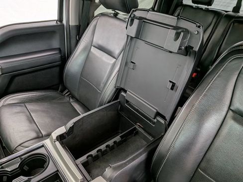 Certified 2019 Ford F250 Lariat w/ Chrome Package image 21