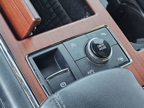 Used 2021 Lincoln Navigator Reserve w/ Luxury Package image 23