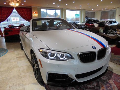 Used 2019 BMW M240i xDrive Convertible w/ Premium Package image 2