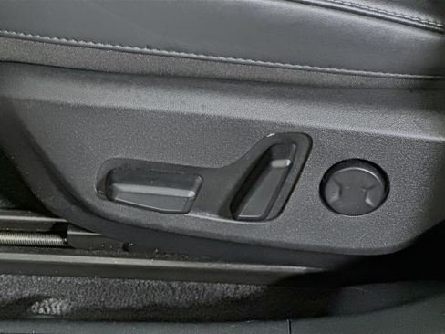 Used 2023 Kia EV6 Wind image 13