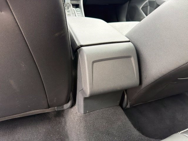 Used 2025 Volkswagen Jetta SE FWD image 15