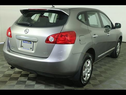 Used 2013 Nissan Rogue S AWD/4WD image 10