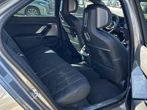 Certified 2024 BMW i7 eDrive50 image 10