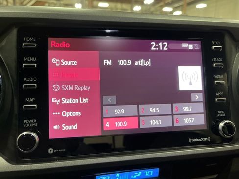 Used 2023 Toyota Tacoma TRD Off-Road w/ Technology Package image 16