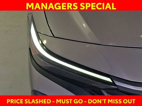 Certified 2024 Hyundai Elantra SEL image 10