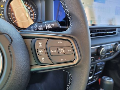 New 2026 Jeep Wrangler Unlimited Rubicon image 23