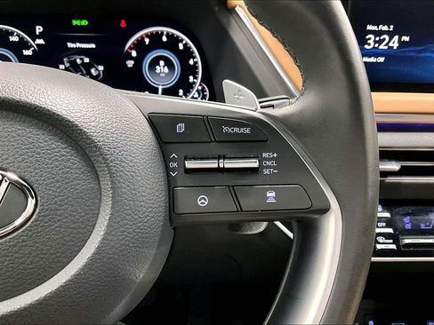 Used 2023 Hyundai Sonata Limited image 25