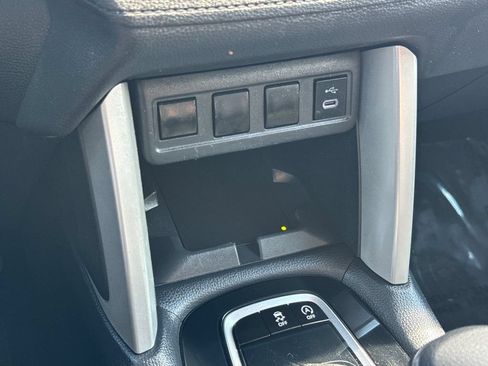 Used 2024 Toyota Corolla Cross LE w/ Moonroof Package AWD/4WD image 26