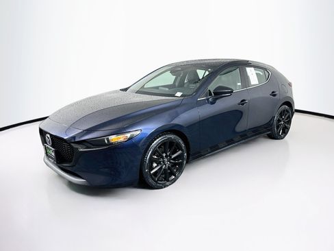 Used 2024 MAZDA MAZDA3 s FWD image 3