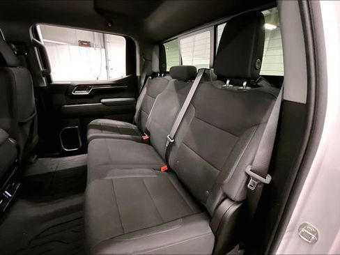 Used 2024 GMC Sierra 1500 SLE w/ Preferred Package AWD/4WD image 25