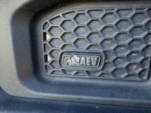 Used 2023 GMC Sierra 1500 AT4X w/ AT4X AEV Edition AWD/4WD image 37