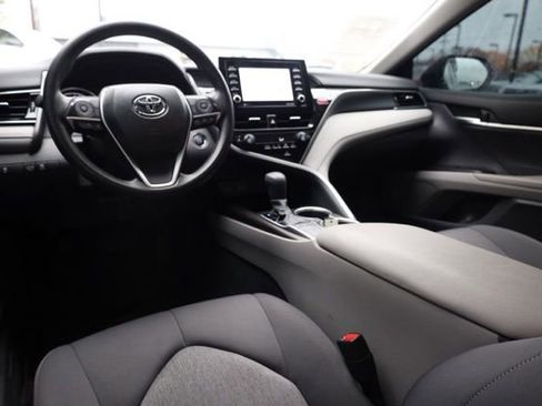 Used 2024 Toyota Camry LE image 29