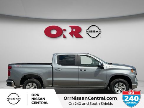 Used 2025 Chevrolet Silverado 1500 LT AWD/4WD image 4