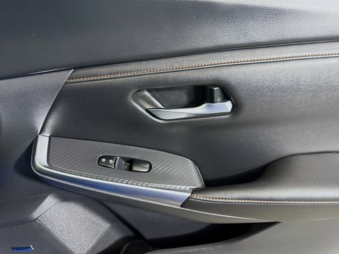 Used 2024 Nissan Sentra SR w/ SR Premium Package FWD image 31