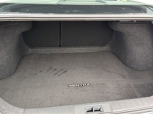 New 2025 Nissan Sentra SR image 13