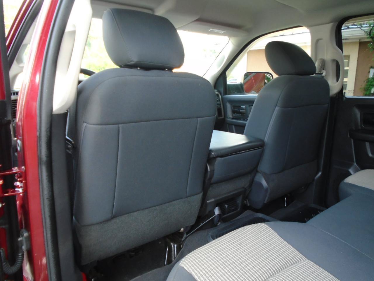 Used 2012 RAM 3500 ST w/ Max Tow Pkg AWD/4WD image 11