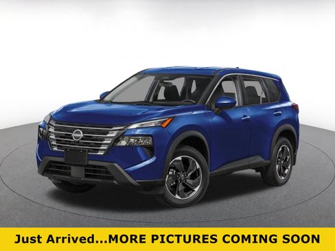 Used 2025 Nissan Rogue SV FWD image 1