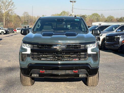 Used 2026 Chevrolet Silverado 1500 LT Trail Boss w/ LT Trail Boss Premium Package image 2