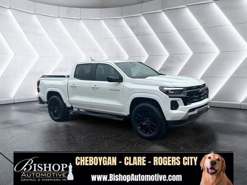 Used 2024 Chevrolet Colorado Z71 w/ Z71 Convenience Package 2 AWD/4WD image 21